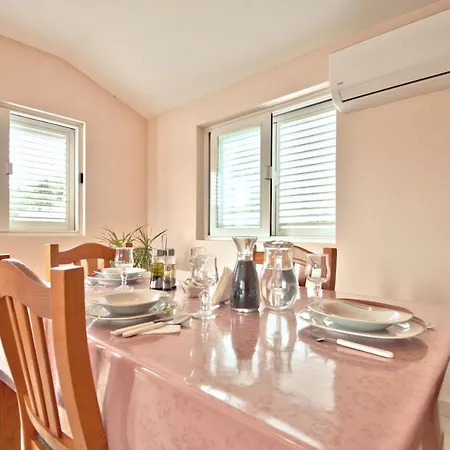 Frlan Apartman Vela Luka